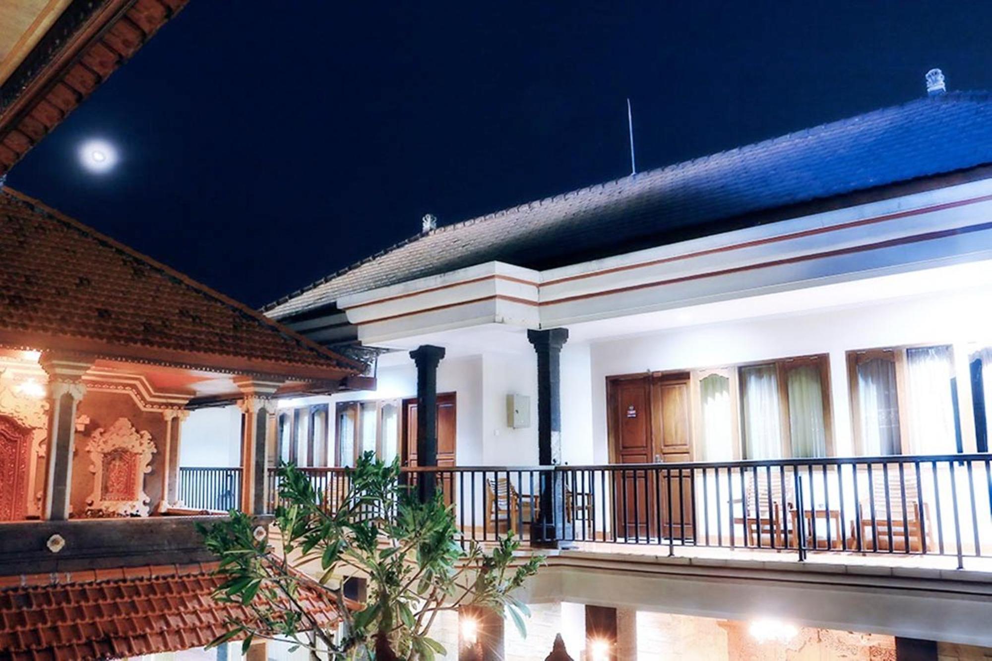 קוטה לומבוק Agus Beach Inn מראה חיצוני תמונה